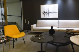 Möbel nach Maß oder fertige Produkte